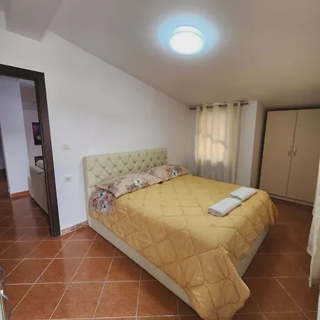 Apartamento 4 By Ceni *