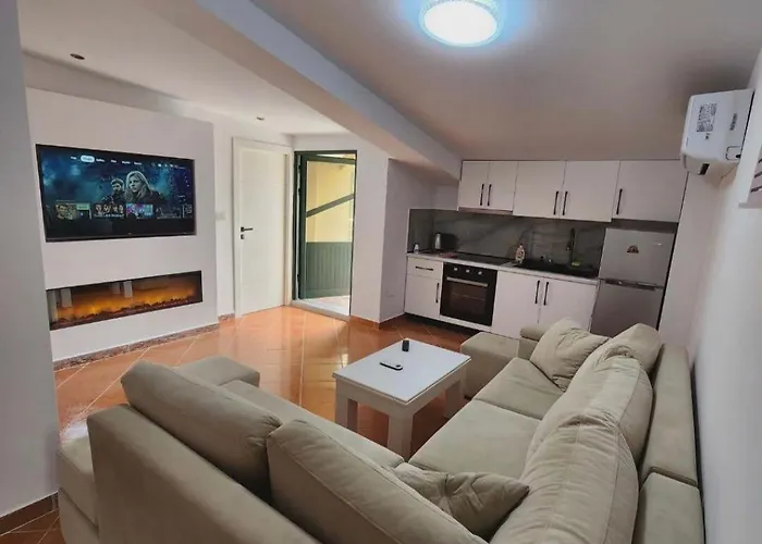 Apartment 4 By Ceni